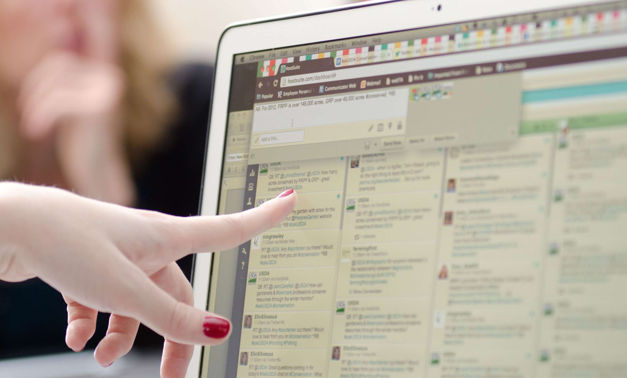 How Bad Internet Is Costing Your Multi‑Site Business — Cytranet Solutions 1 How Bad Internet Is Costing Your Multi‑Site Business — Cytranet Solutions - technology illustration