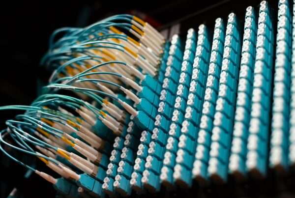 Fiber Optic Network - Fiber Internet vs Microwave Internet