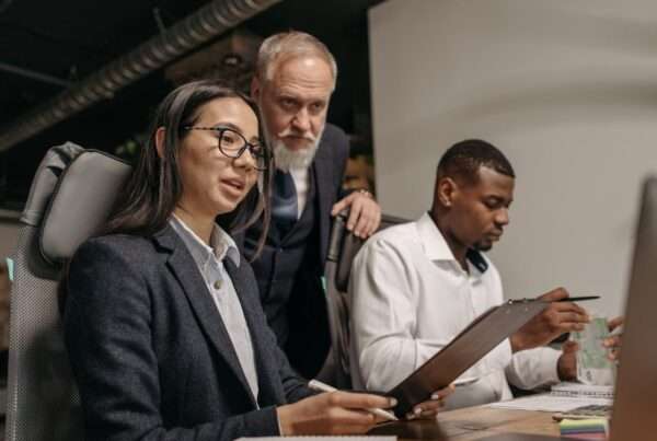 Business - 7 Best Practices for Tracking and Reporting IT Spending