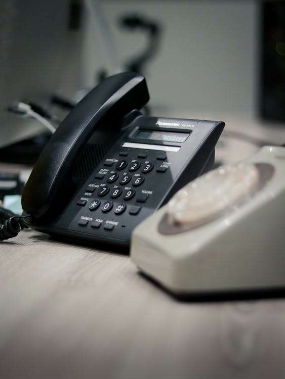 15 Reasons to Upgrade Your Office Phone System with Cytranet