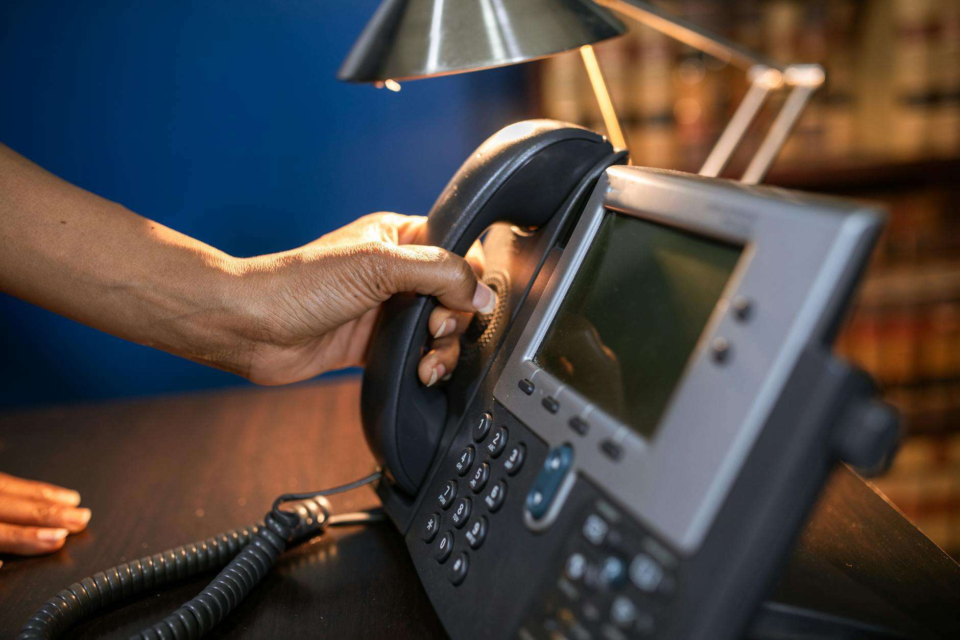 Top 5 Business Phone System Alternatives for Growing Businesses in 2026