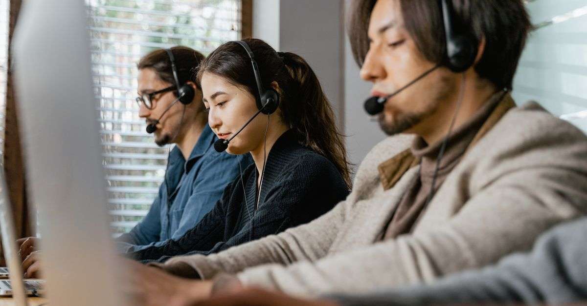 Conversation Intelligence for Contact Centers: The Complete Manager’s Guide