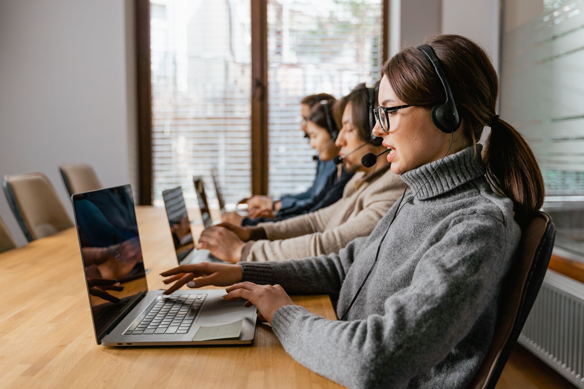 7 Best Crexendo Alternatives for Unified Communications in 2025