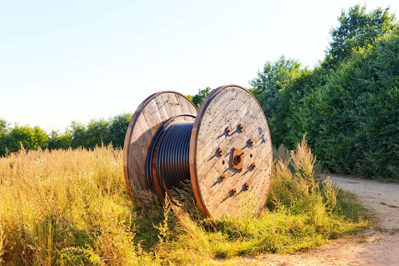 As Federal Broadband Funding Winds Down, Regional Providers Carry the Build-Out Forward