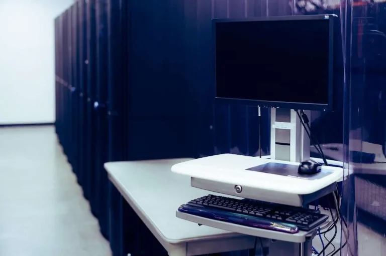 How to Move From IT Support to a vCIO the Right Way 2 IT Support - How to Move From IT Support to a vCIO the Right Way